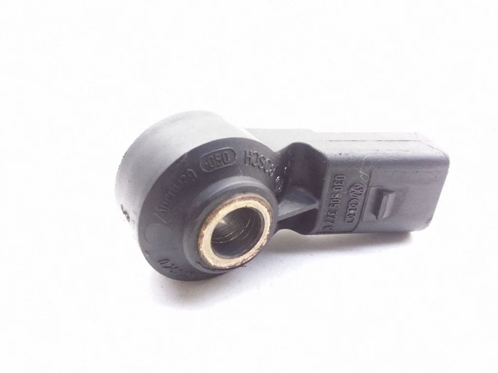 Detonation knock sensor 030905377C