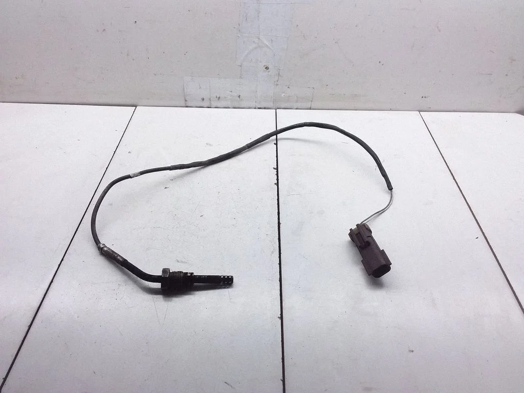 Czujnik temperatury spalin 03G906088AC