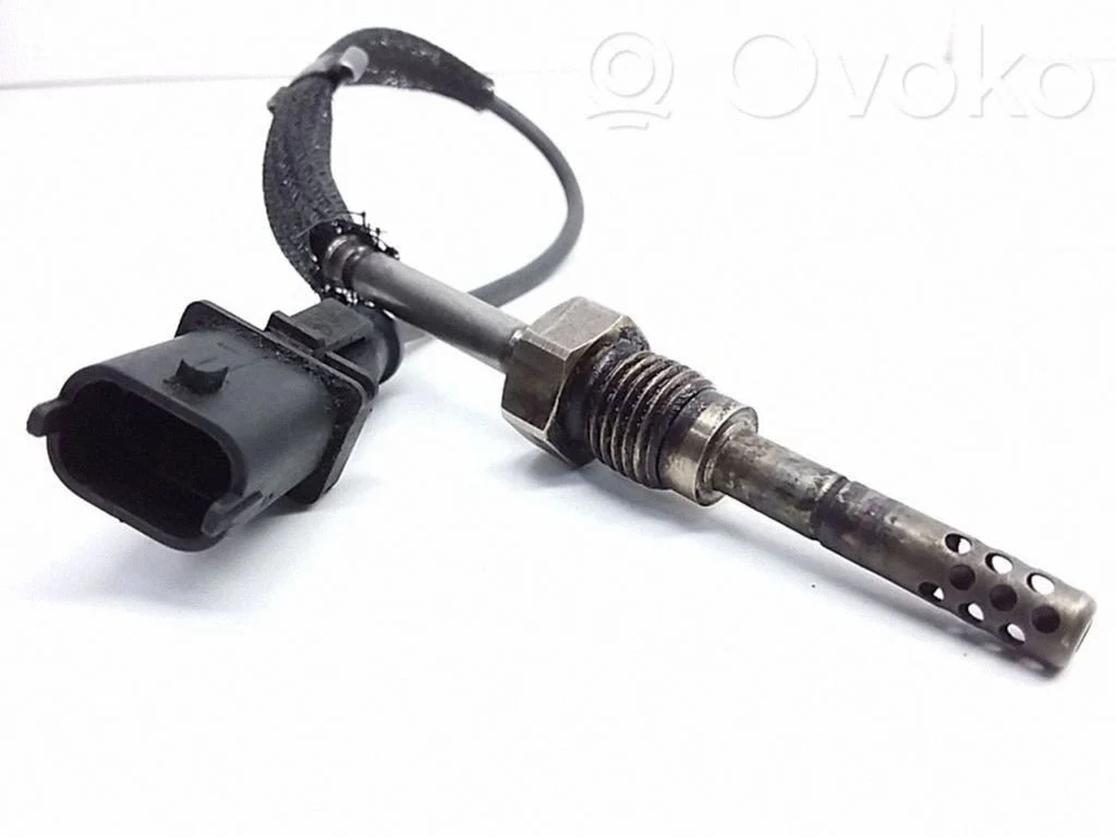 Exhaust gas temperature sensor – Opel Astra H (2004-2012)