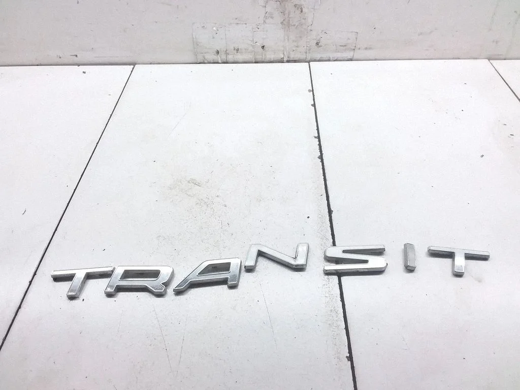 Manufacturers badge/model letters