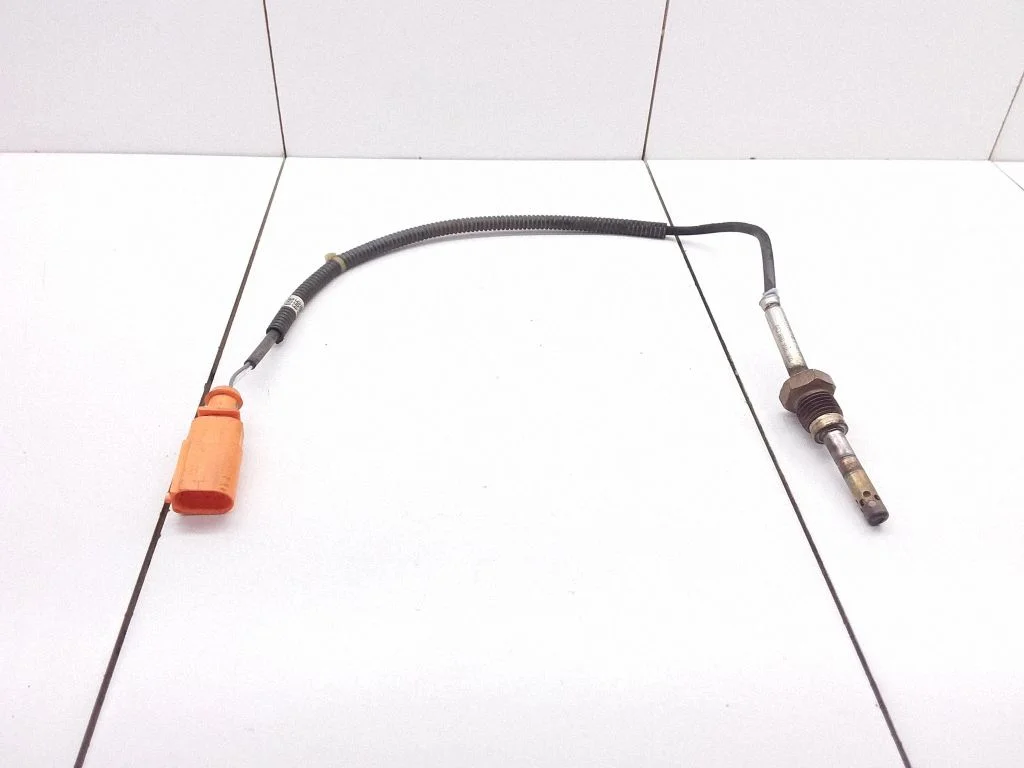 Exhaust gas temperature sensor – Volkswagen Crafter (2006-2016)