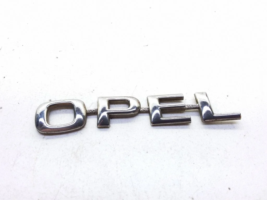 Manufacturers badge/model letters – Opel Zafira A (1999-2005)