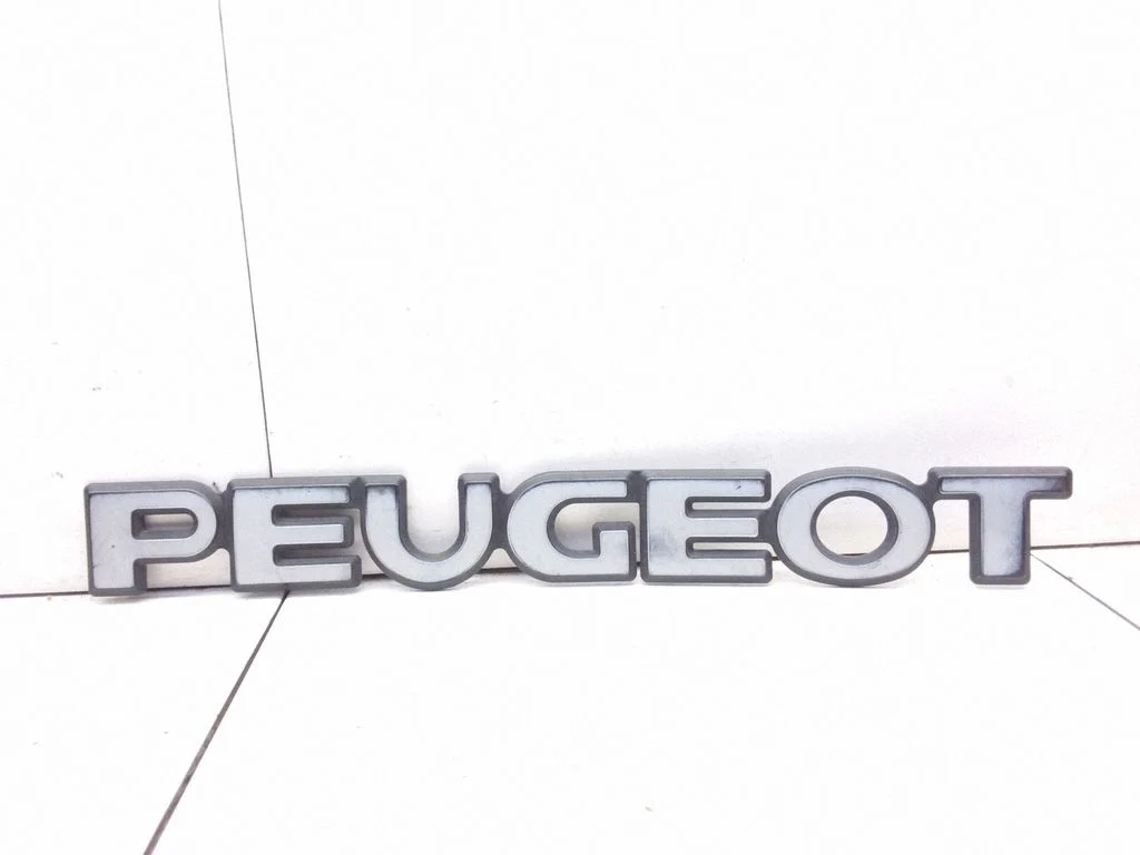 Manufacturers badge/model letters – Peugeot Boxer (1994-2002)