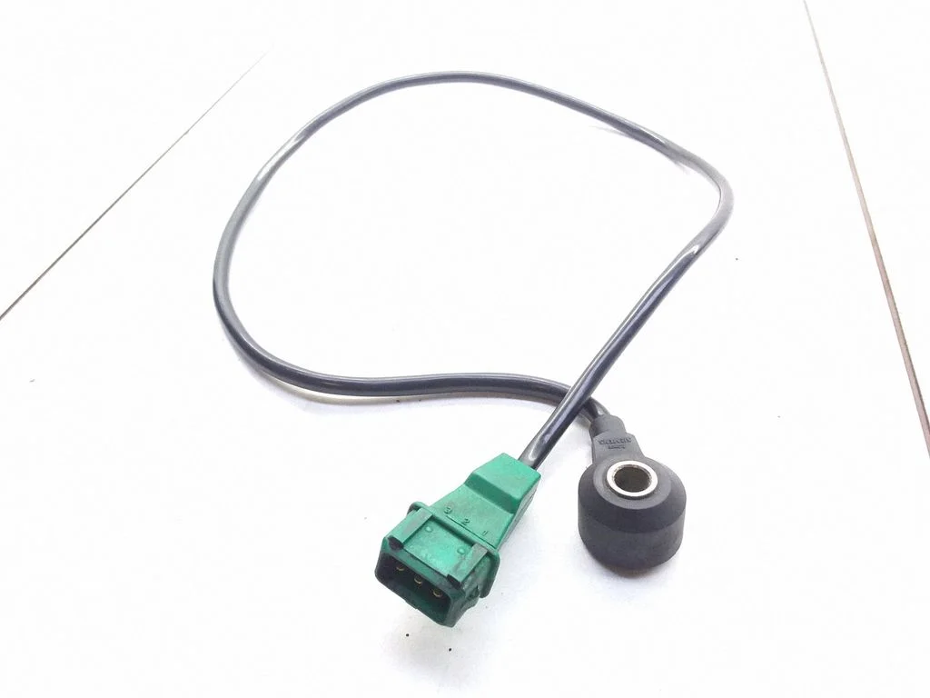 Detonation knock sensor – Audi A4 S4 B5 8D (1994-1999)