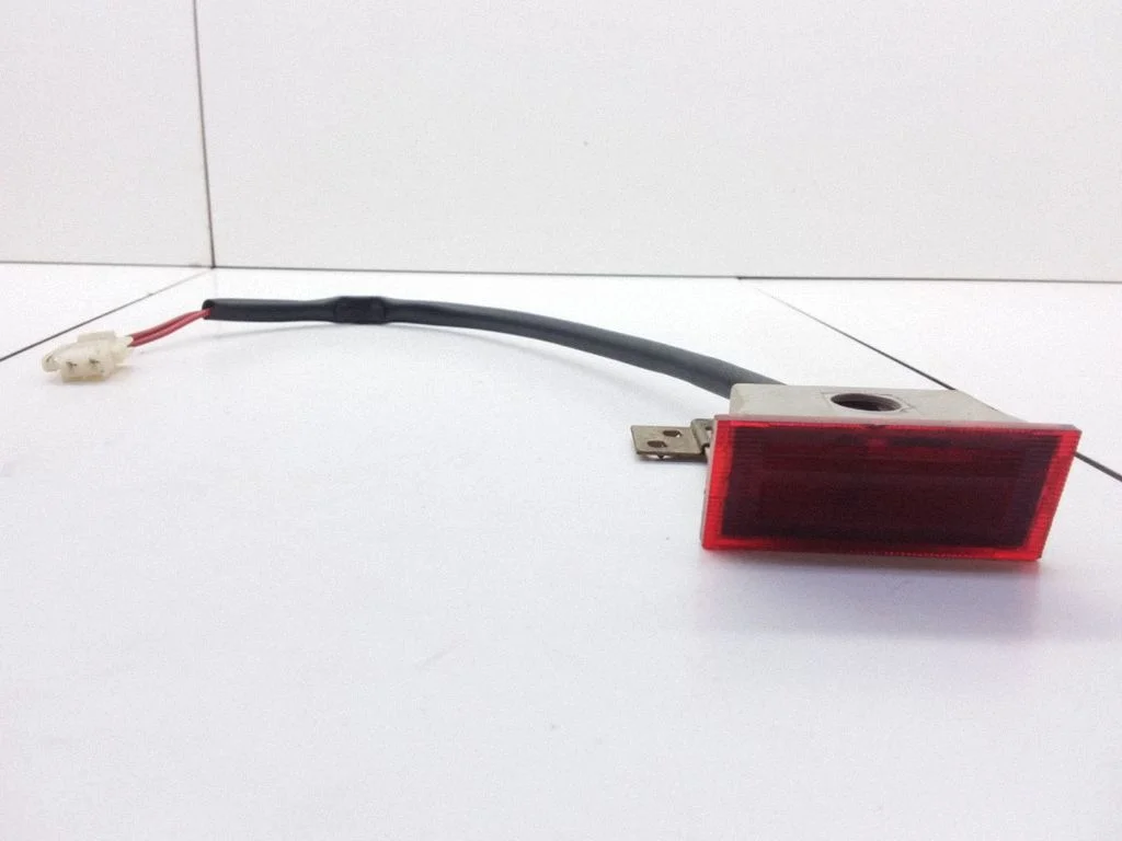 Rear door interior light – Volvo 940 (1991-1998)