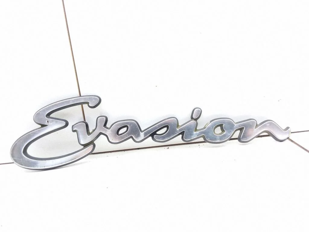 Manufacturers badge/model letters