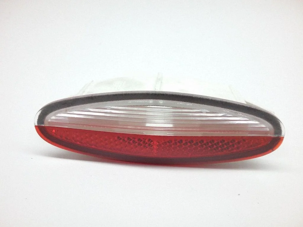 Rear door interior light – Renault Laguna II (2001-2007)