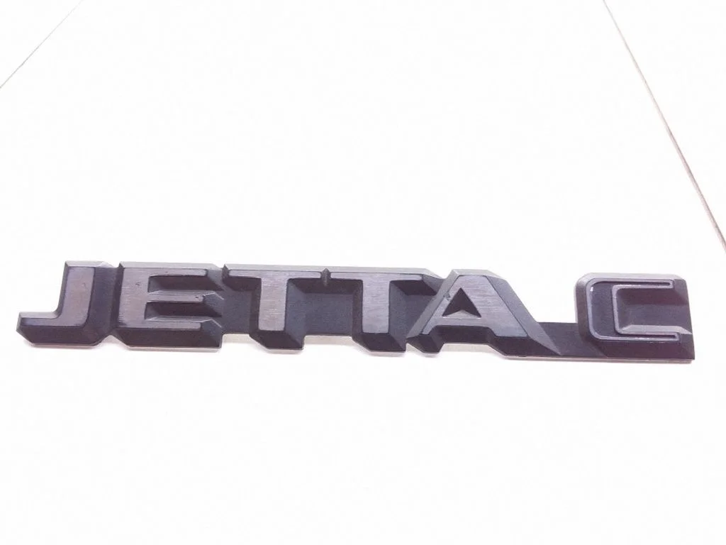 Manufacturers badge/model letters – Volkswagen Jetta II (1984-1992)