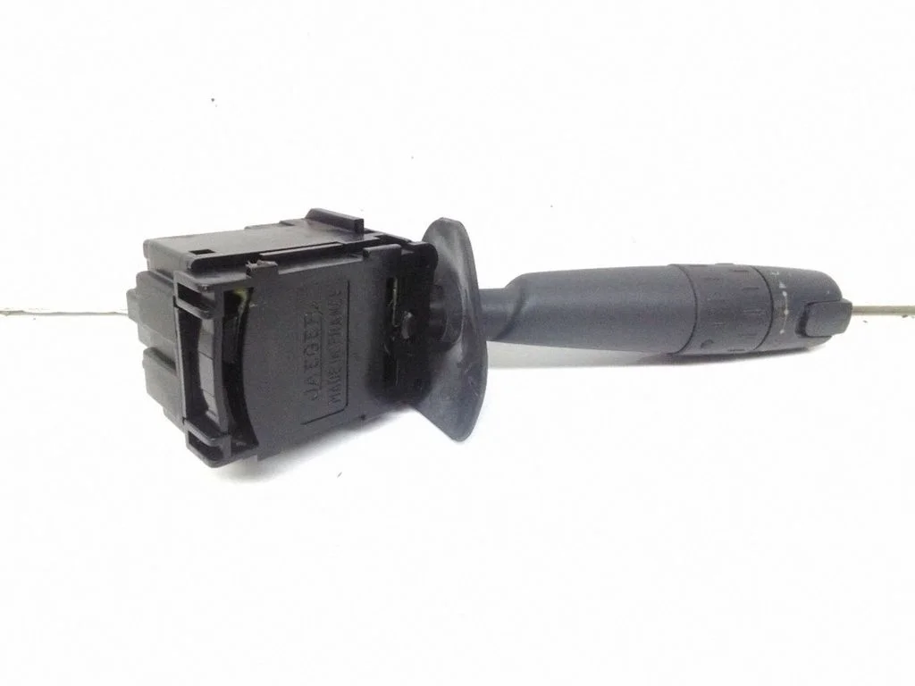 Logu tīrītāju svira 34072004