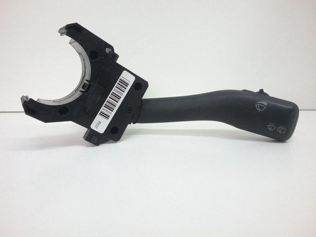 Klaasipuhastite hoob – Audi A6 Allroad C5 (1999-2005)