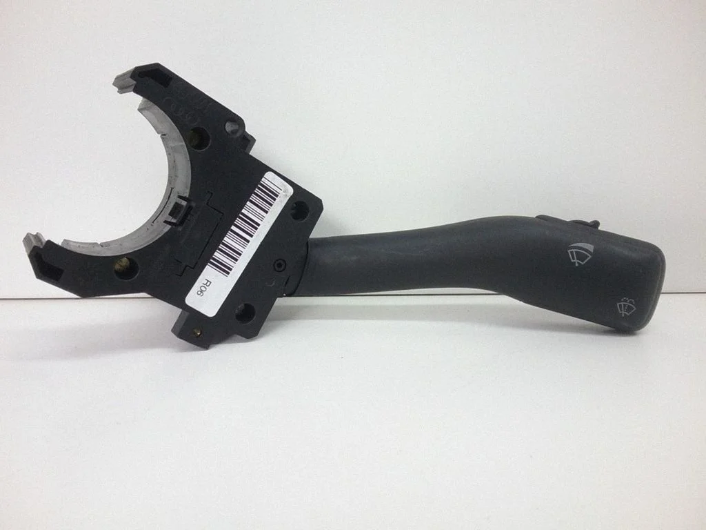 Klaasipuhastite hoob – Seat Alhambra (Mk1) (1996-2010)