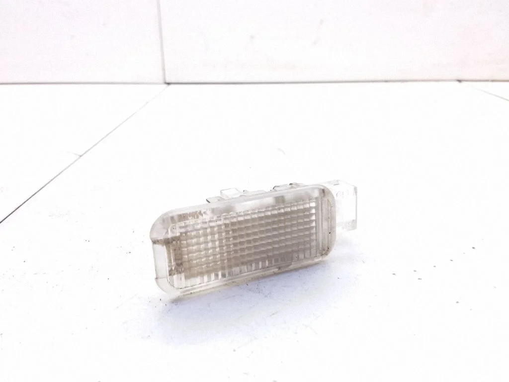 Other interior light – Audi A6 Allroad C5 (1999-2005)