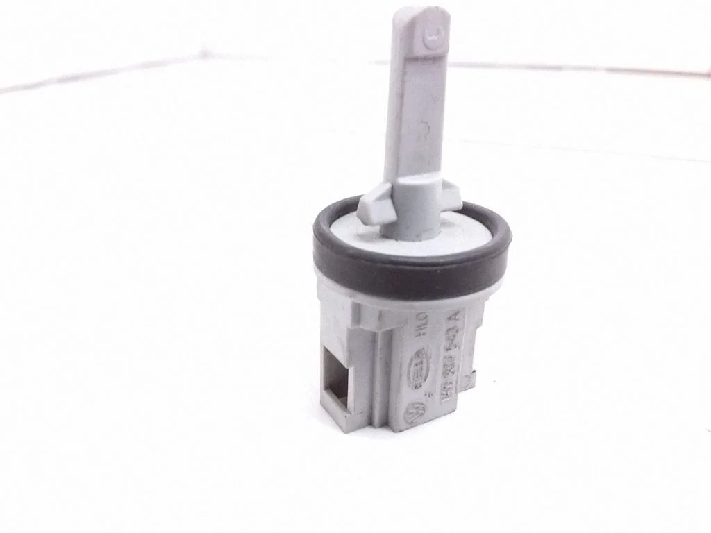 Interior temperature sensor – Skoda Octavia Mk2 (1Z) (2004-2013)