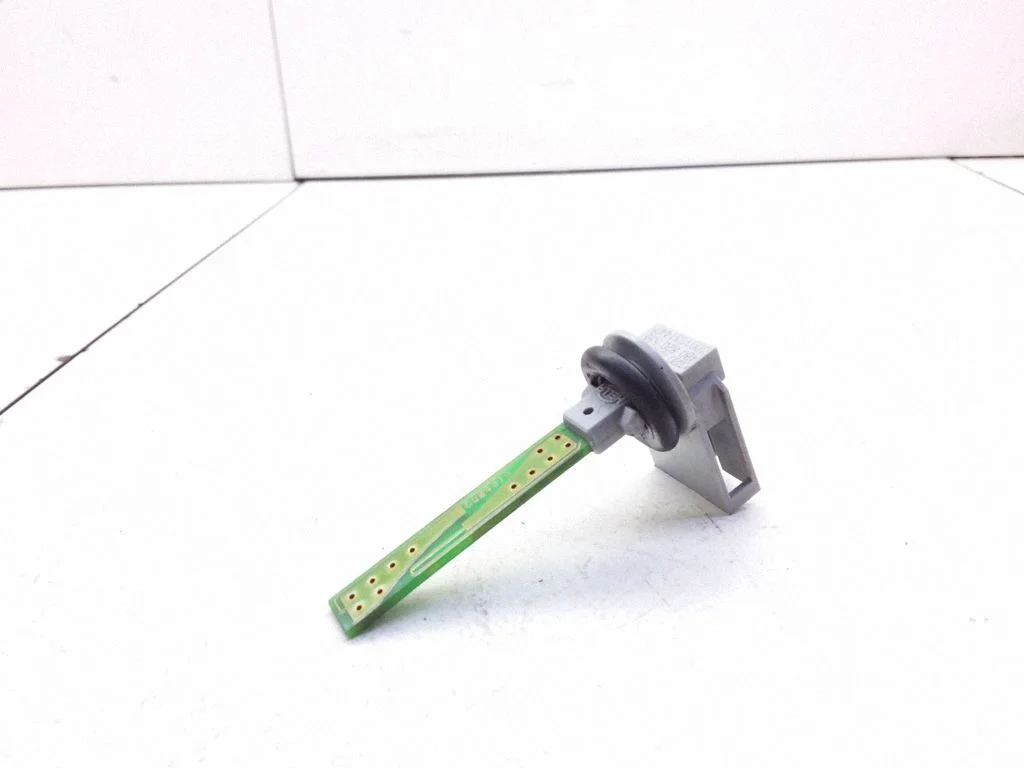 Interior temperature sensor 4B0820539