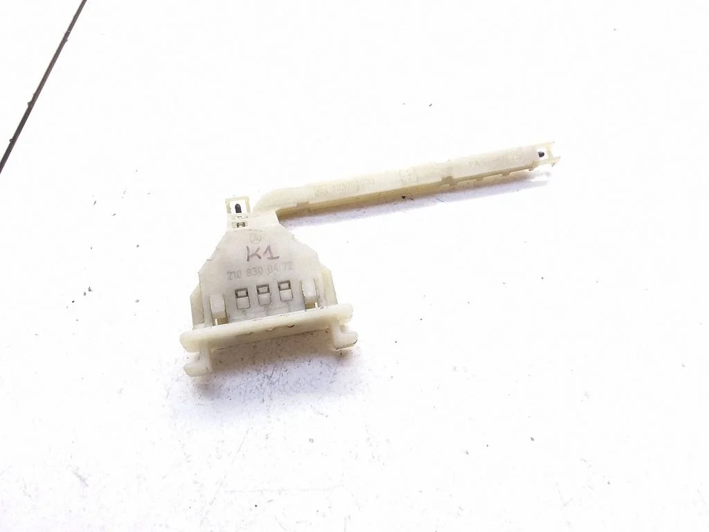 Interior temperature sensor – Mercedes-Benz E-Class W210 (1995-2002)