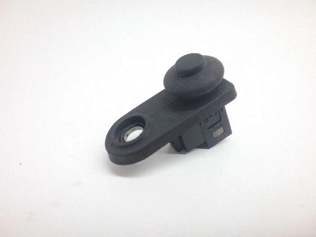 Rear door sensor – KIA Sorento (2002-2009)