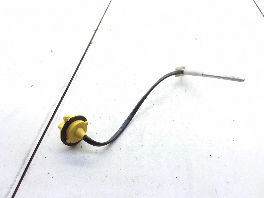 Outside/exterior temperature sensor
