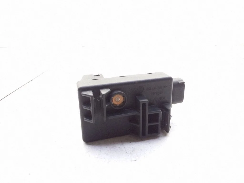 Outside/exterior temperature sensor – Opel Omega B2 (1999-2003)