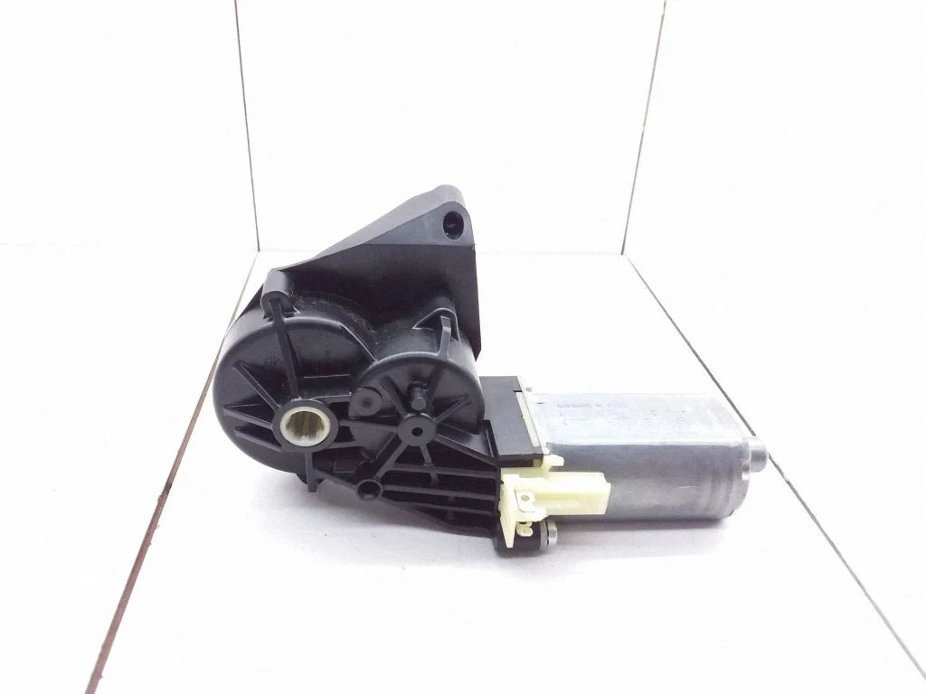 Istme reguleerimismootor – Mercedes-Benz C-klass AMG W204 (2007-2014)