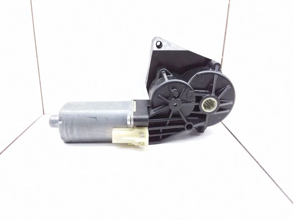 Istme reguleerimismootor – Mercedes-Benz C-klass AMG W204 (2007-2014)