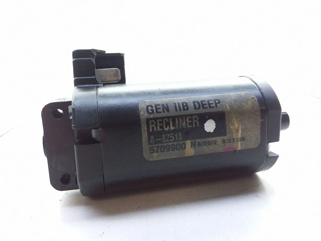 Seat adjustment motor 5709900