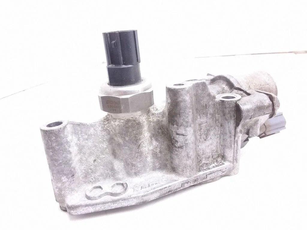 Brake central valve – Honda Civic (2006-2011)