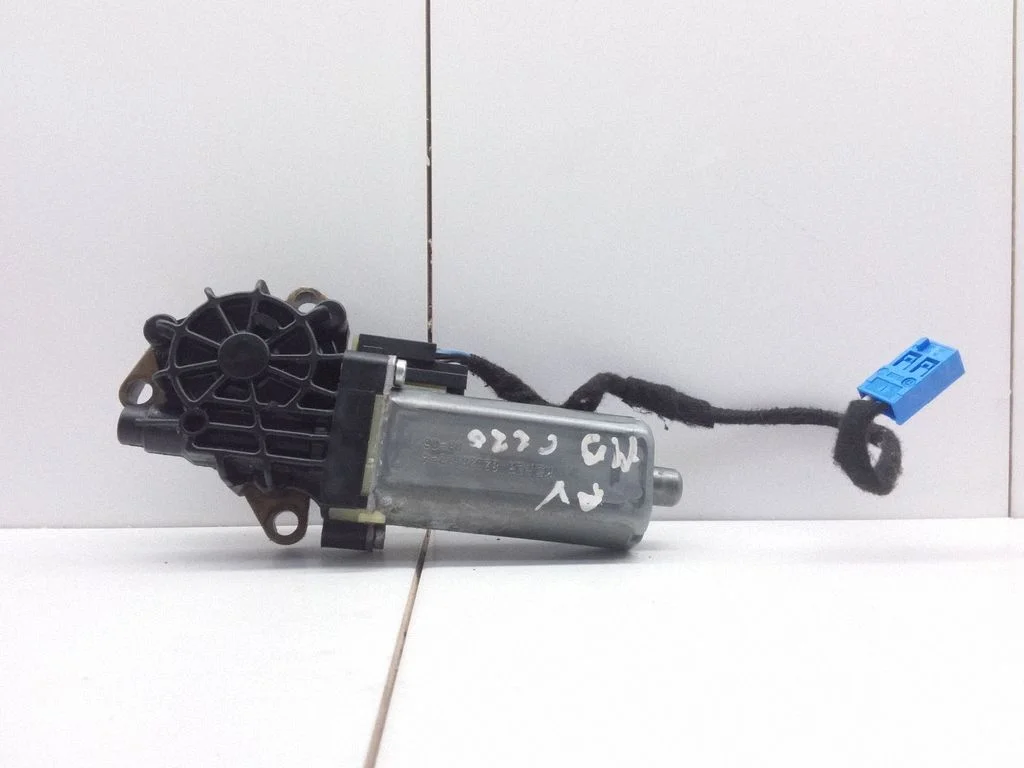 Istme juhtmoodul – Mercedes-Benz C-klass AMG W204 (2007-2014)