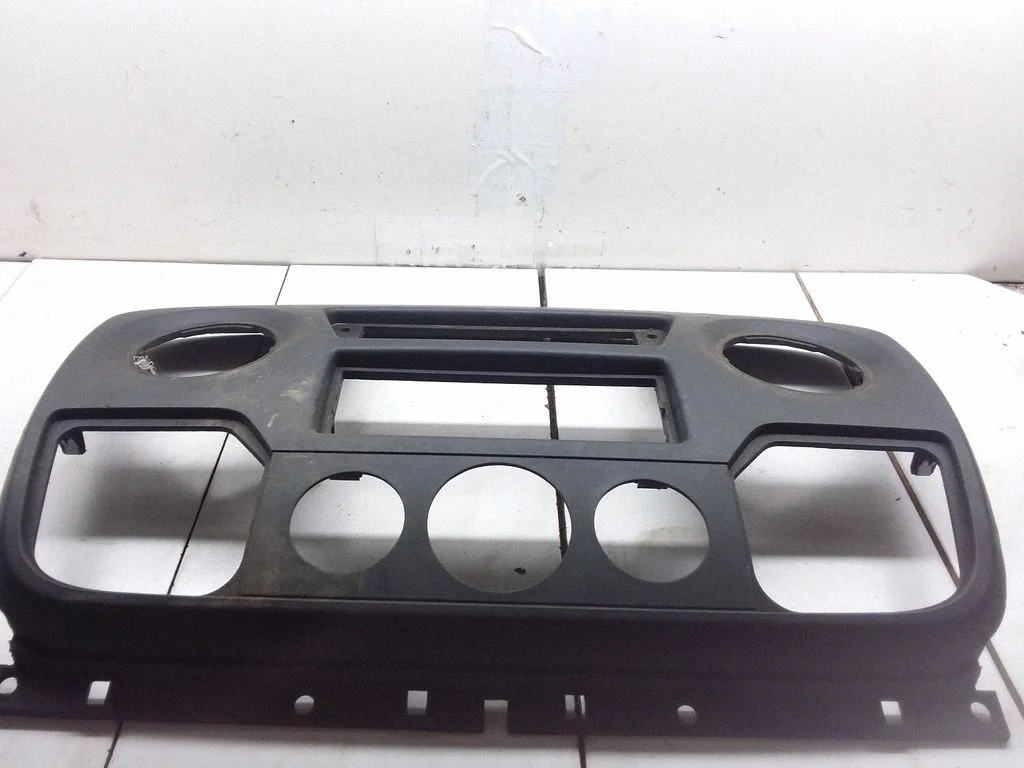 Panel trim – Renault Master III (2010-2024)
