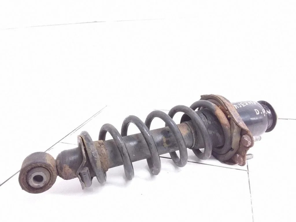 Tagumine amortisaator keerdvedruga – Toyota Avensis T220 (2000-2003)