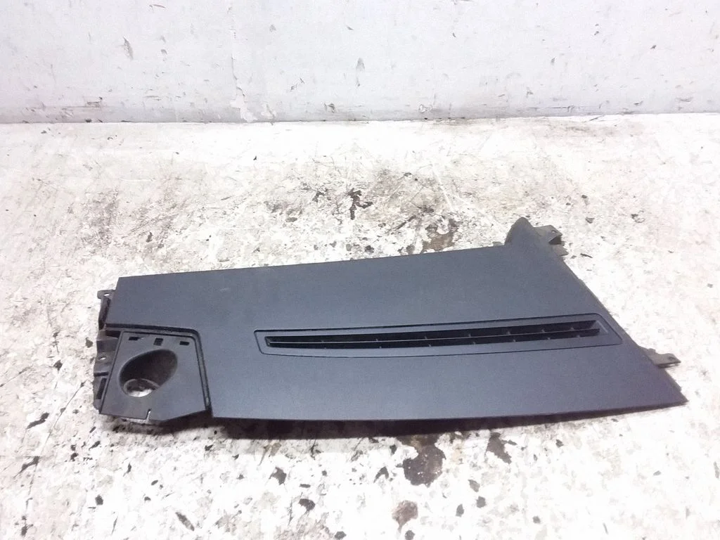 Panel trim – Mercedes-Benz Sprinter W906 (2006-2018)