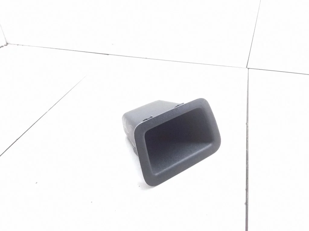 Panel trim 8200844693