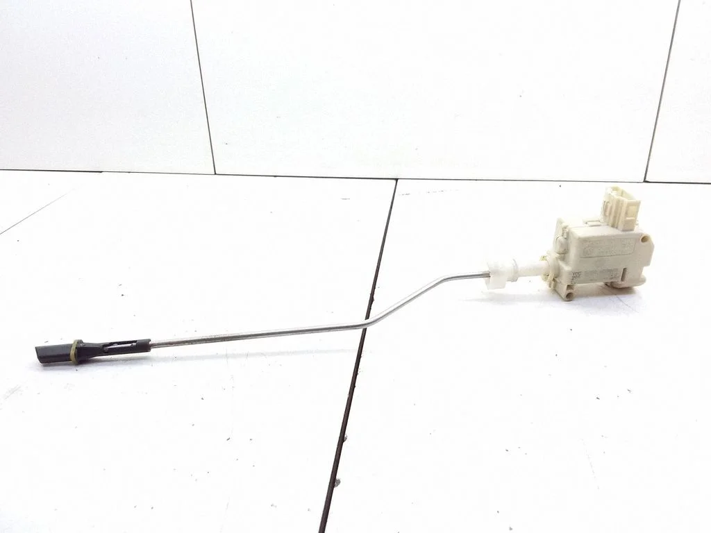 Fuel tank cap lock motor 3C0010773