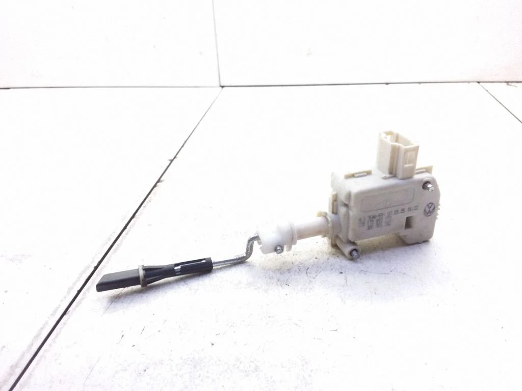 Fuel tank cap lock motor 1T0810773
