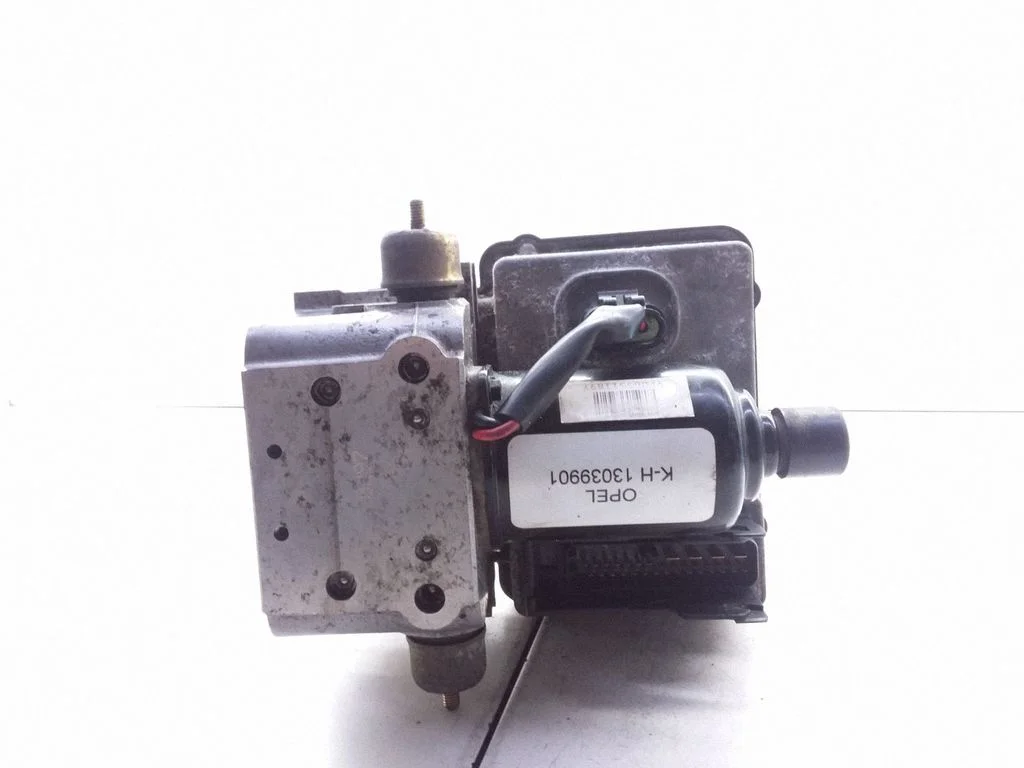 ABS block – Opel Vectra B (1996-2002)