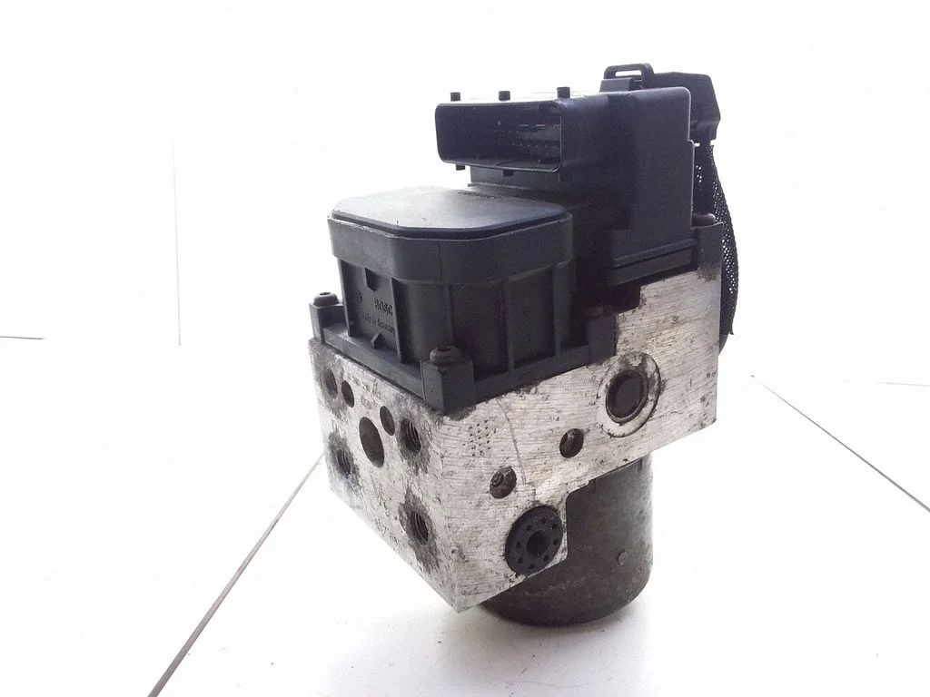 Pompa ABS – Volvo S40, V40 (1995-2004)
