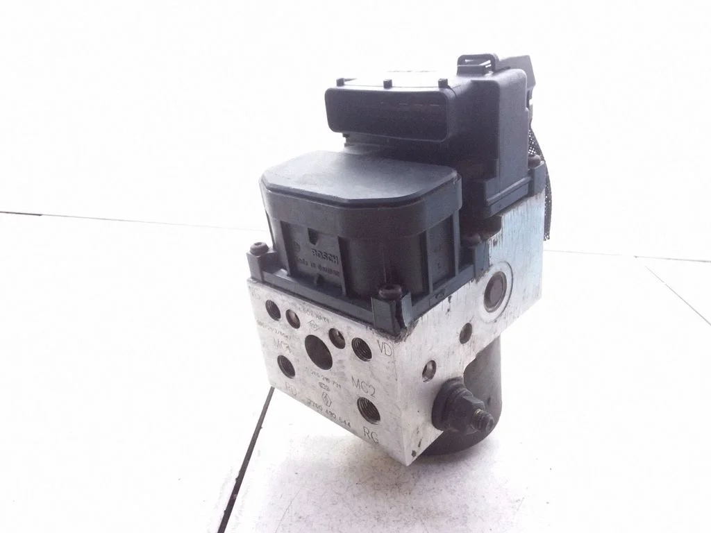 ABS block – Renault Megane I (1995-2002)