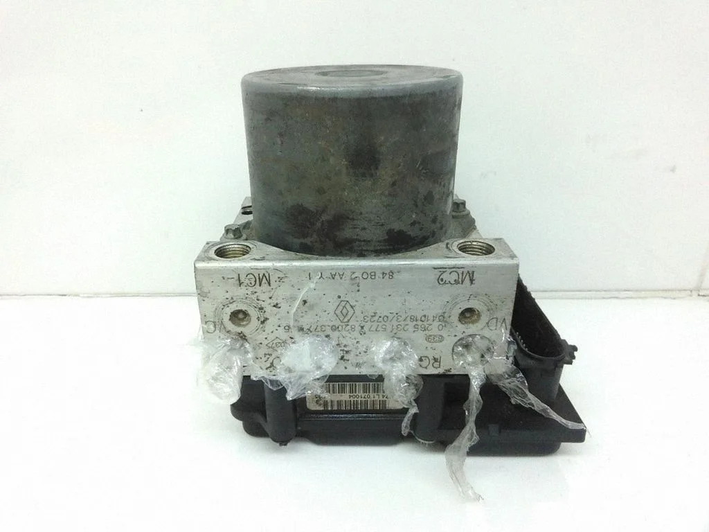 ABS block – Renault Megane II (2002-2005)