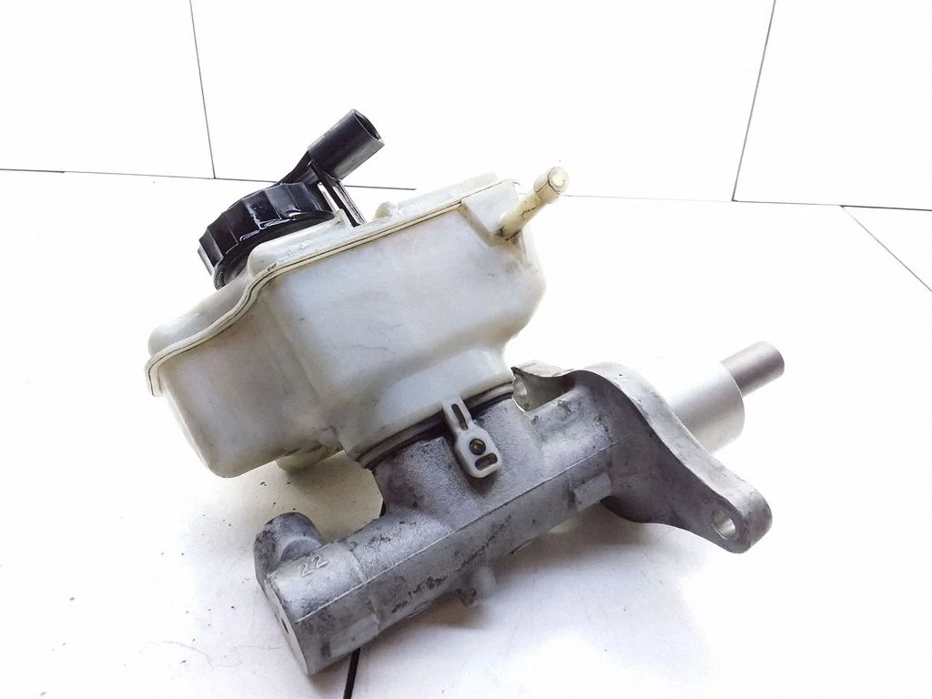 Master brake cylinder – Volkswagen Touran I (2003-2010)