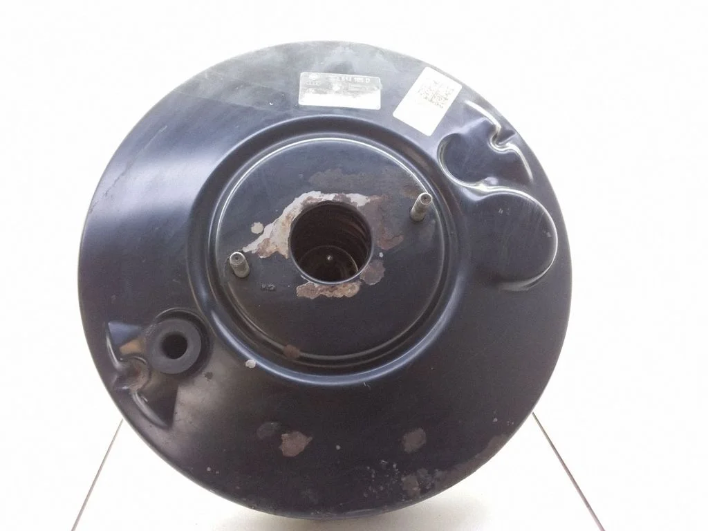 Brake booster – Volkswagen Passat B6 (2005-2010)