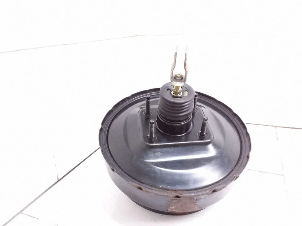 Brake booster – Nissan X-Trail T30 (2001-2007)