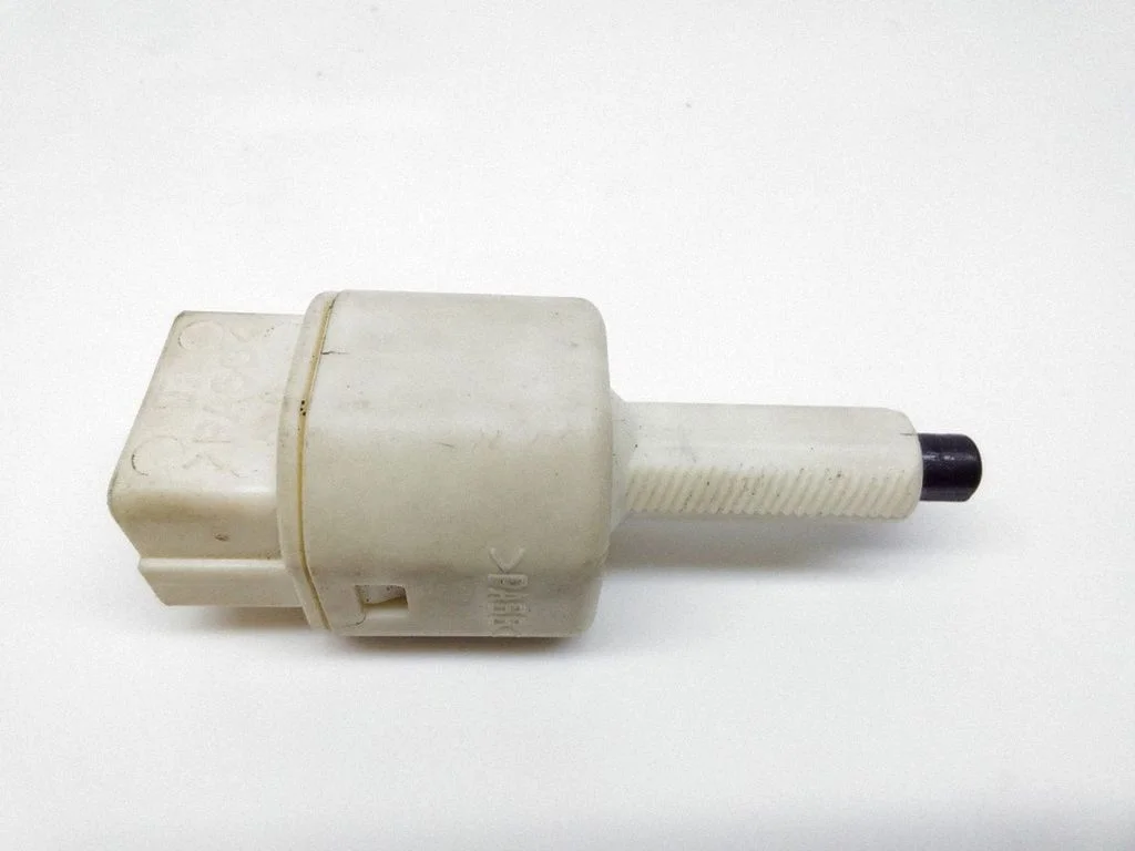 Brake pedal sensor switch
