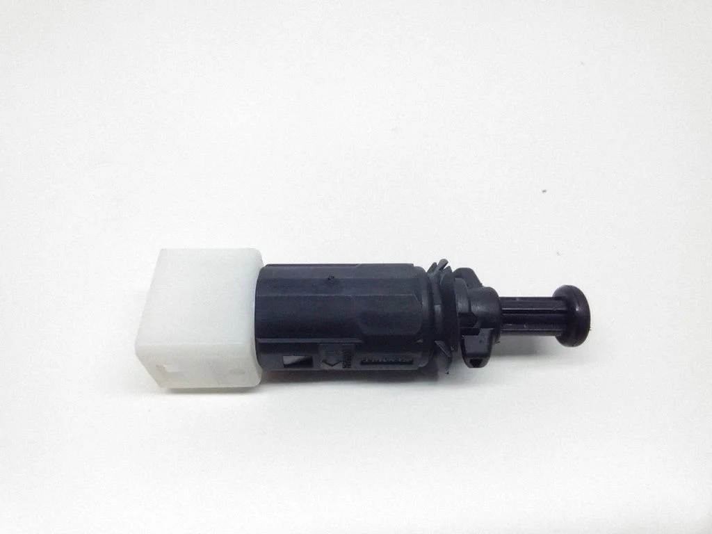 Brake pedal sensor switch – Renault Laguna II (2001-2007)