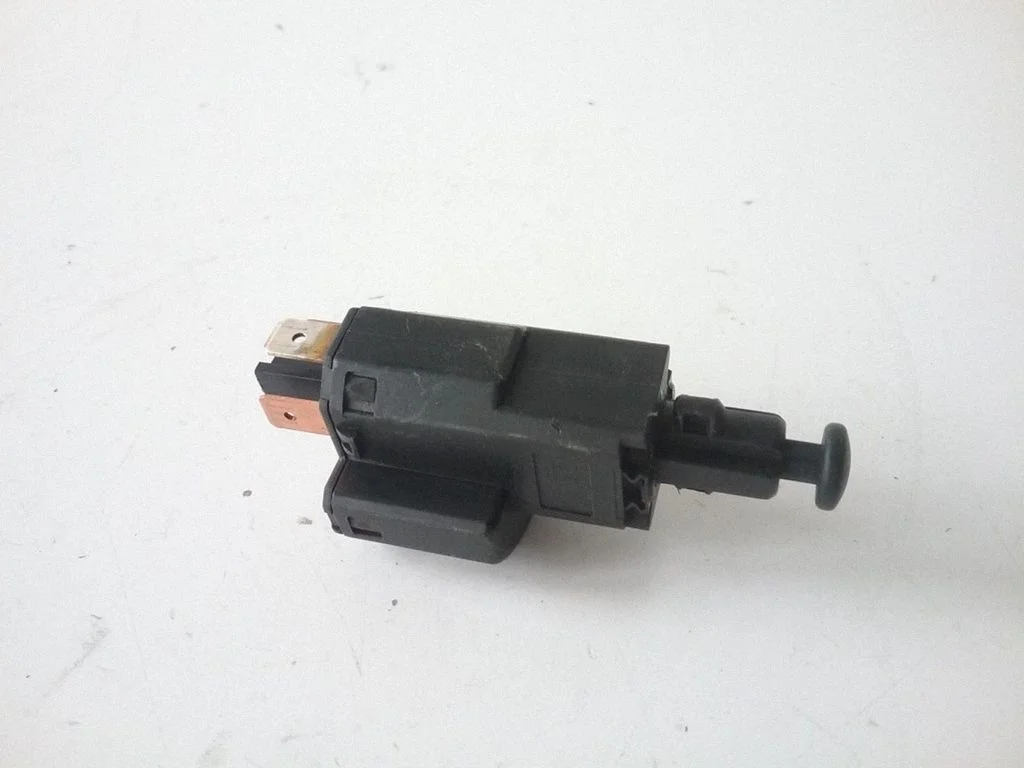Brake pedal sensor switch – Opel Zafira A (1999-2005)