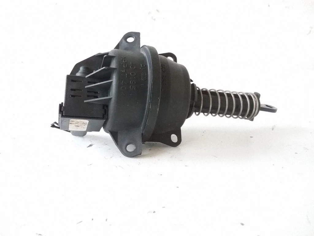 Kliimaseadme paisumisventiil – Opel Vectra B (1996-2002)