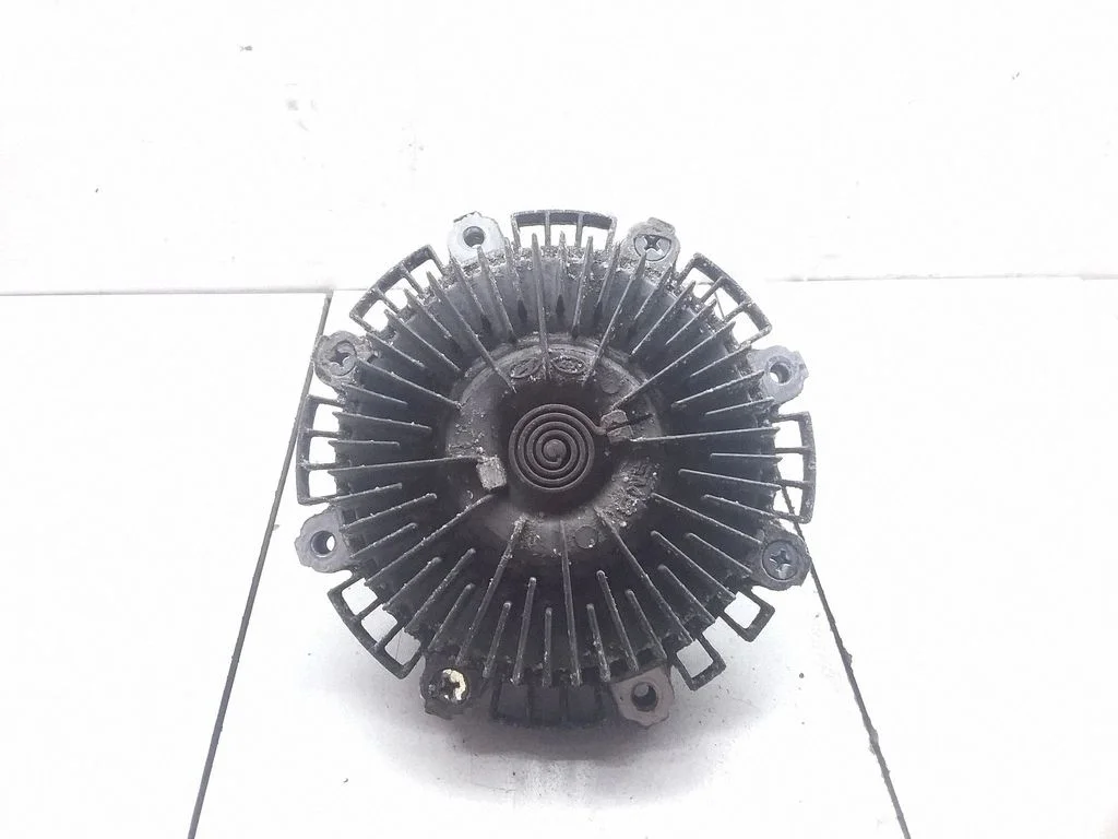 Viscous fan clutch – KIA Sorento (2002-2009)