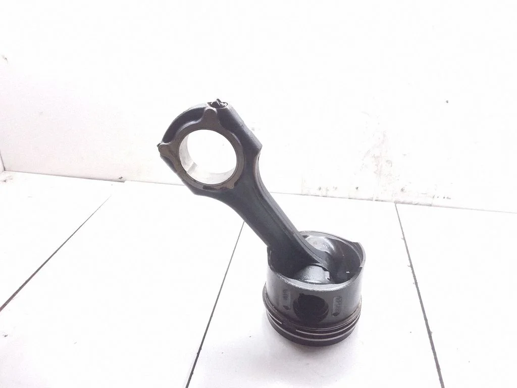 Piston – Mercedes-Benz Sprinter W906 (2006-2018)