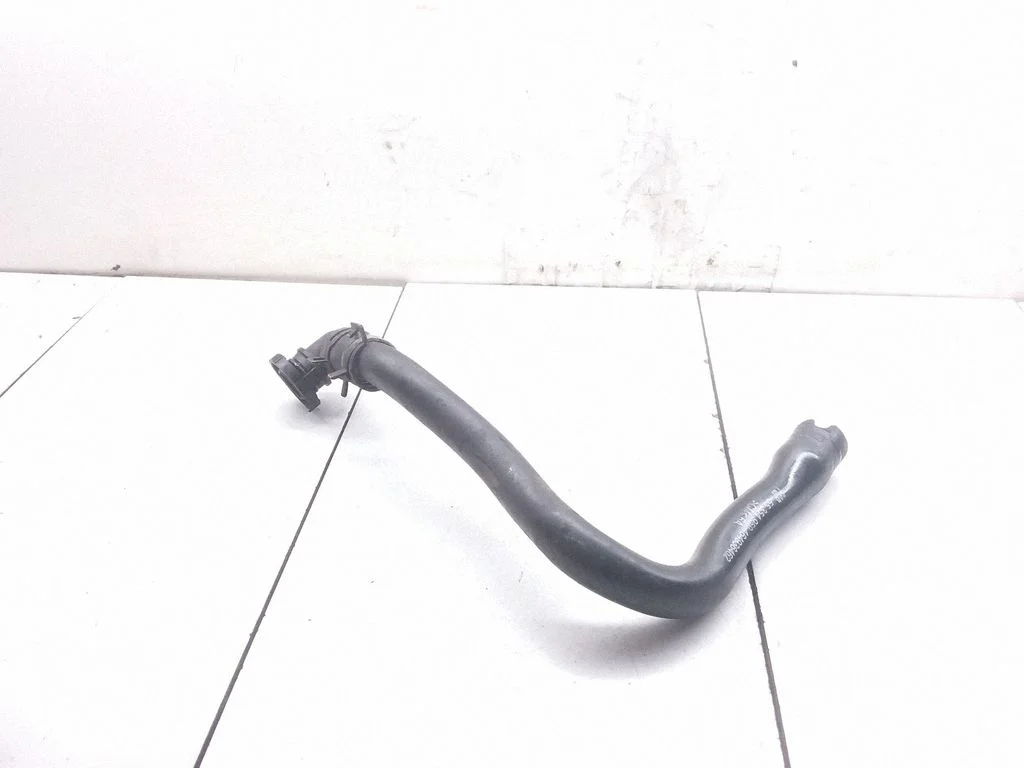Breather hose/pipe – Opel Corsa D (2006-2014)