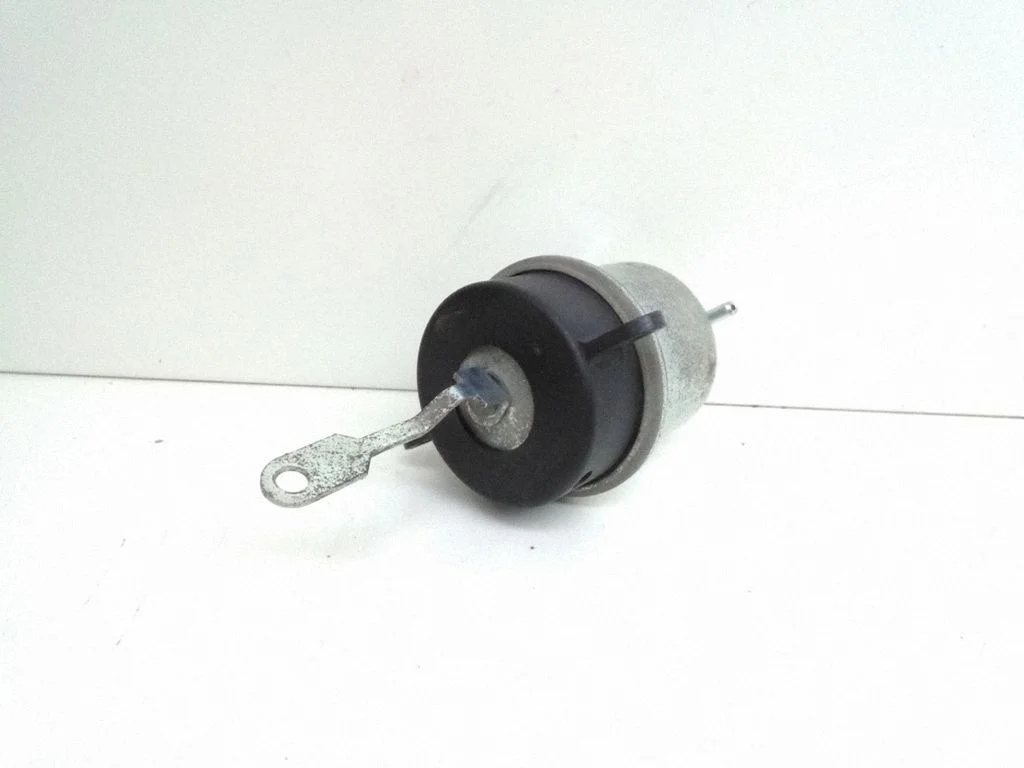 Turbo system vacuum part – Volkswagen Sharan (1996-2000)
