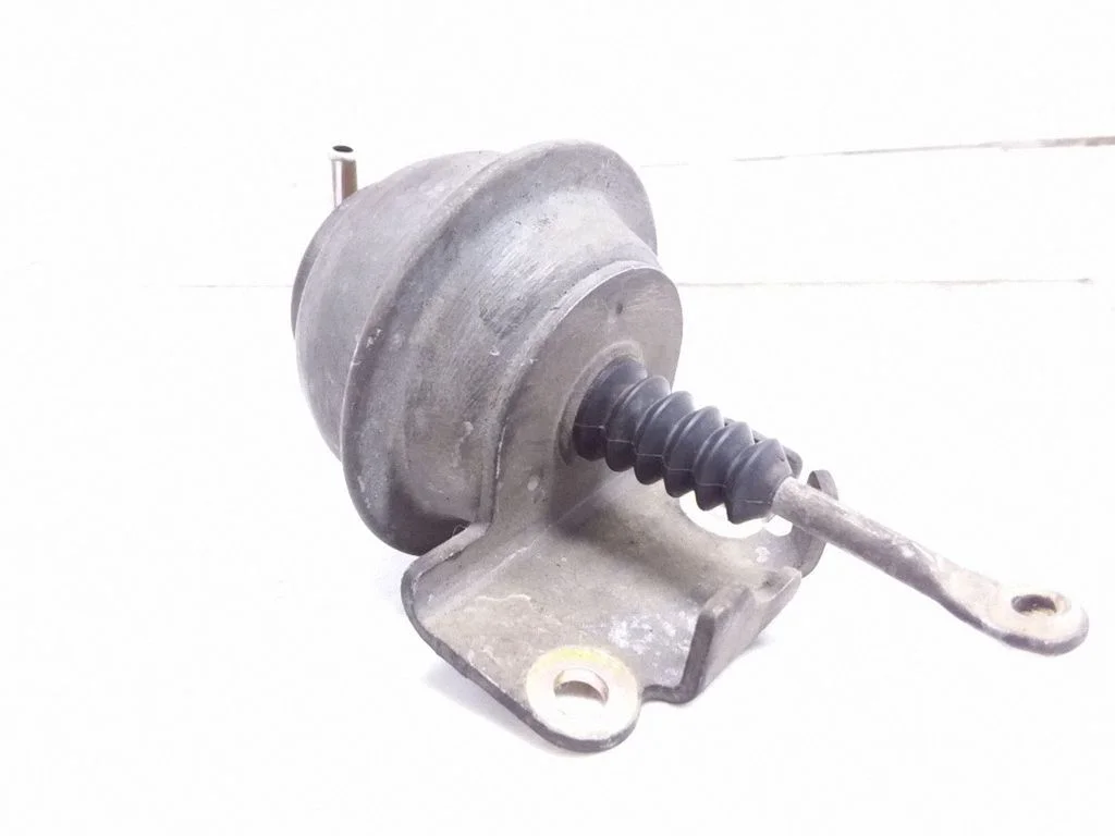 Turbo system vacuum part – Nissan Almera N16 (2000-2010)