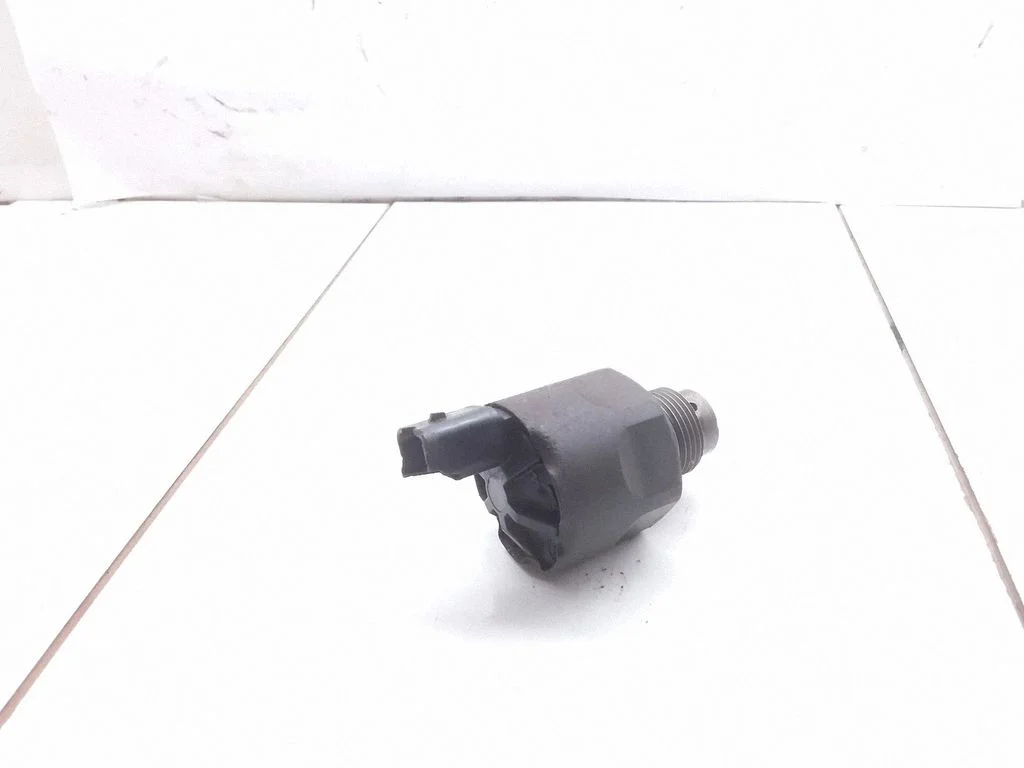 Regulator ciśnienia paliwa – Ford Focus C-MAX (2003-2010)